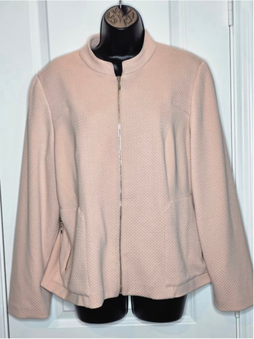 Chico's Pink Quilted Full Zip Blazer Jacket Women's Size 12 - Picture 2 of 6